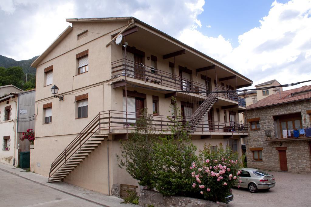גווארדיולה דה ברגדה Hotel Casa Duaner מראה חיצוני תמונה