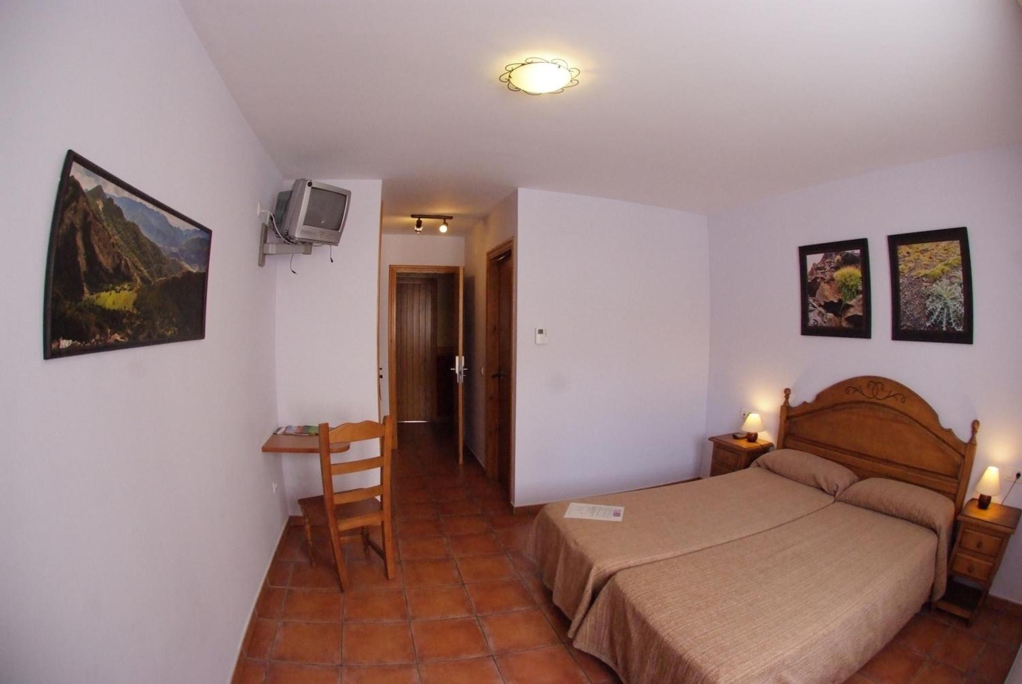 גווארדיולה דה ברגדה Hotel Casa Duaner מראה חיצוני תמונה