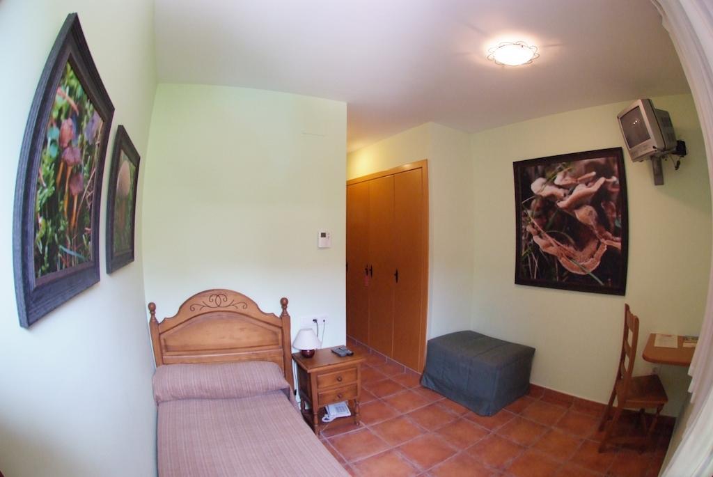 גווארדיולה דה ברגדה Hotel Casa Duaner מראה חיצוני תמונה